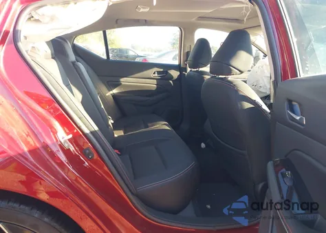 2024 Nissan Altima Sr Fwd z USA, uszkodzony, nr VIN 1N4BL4CV2RN414949